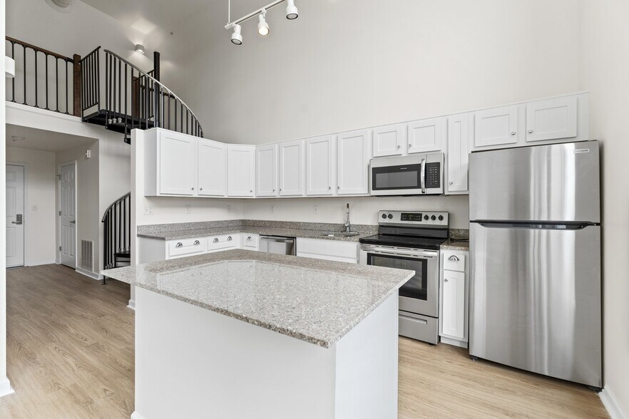 More Photos Of 2113 Ellsworth Blvd, Malta Multifamily For Sale