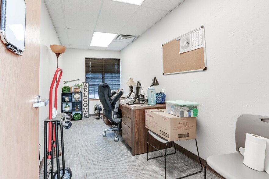More Photos Of 416 SW 79th St, Oklahoma City Office For Sale