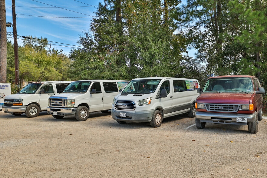 More Photos Of 6035 TX-105, Conroe Daycare Center For Sale