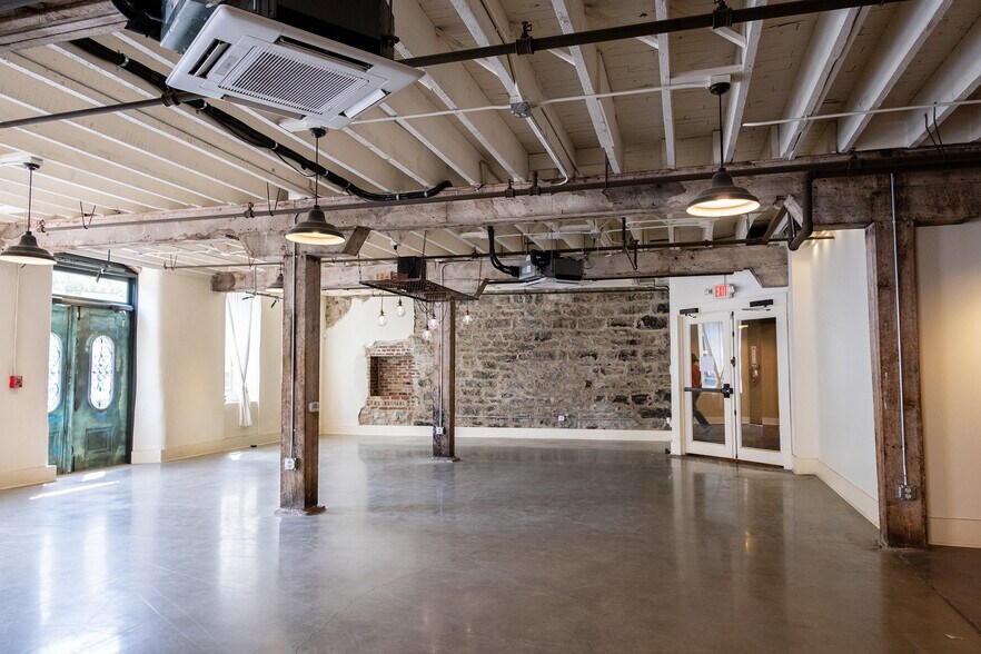 More Photos Of 434 Houston St, Nashville Loft Creative Space For Lease