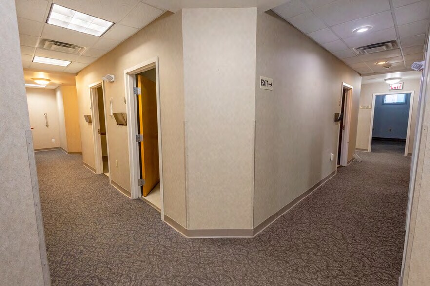 More Photos Of 150 Emory St, Attleboro Medical For Lease