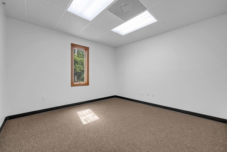 More Photos Of 14794 Camelia St, Magnolia Springs Office For Lease