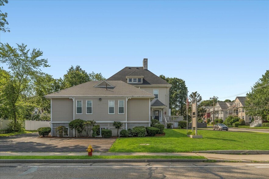 More Photos Of 175 Walpole St, Norwood Office Residential For Lease