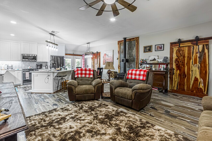 More Photos Of 20064 Private Road 3186, Marquez Specialty For Sale