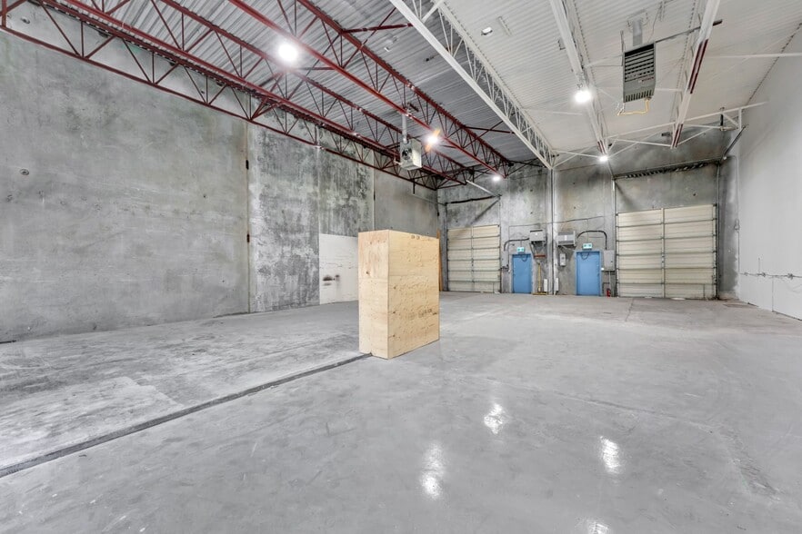 More Photos Of 11786 River Rd, Richmond Warehouse For Sale