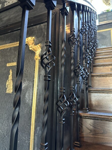 More Photos Of 141 Mansion Ave, Staten Island Restaurant For Sale