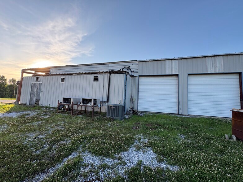 More Photos Of 33600 AL Highway 22, Verbena Flex For Sale