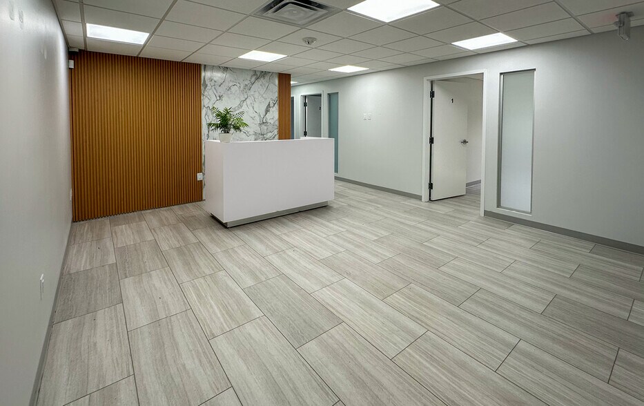 More Photos Of 18999 Biscayne Blvd, Aventura Medical For Lease