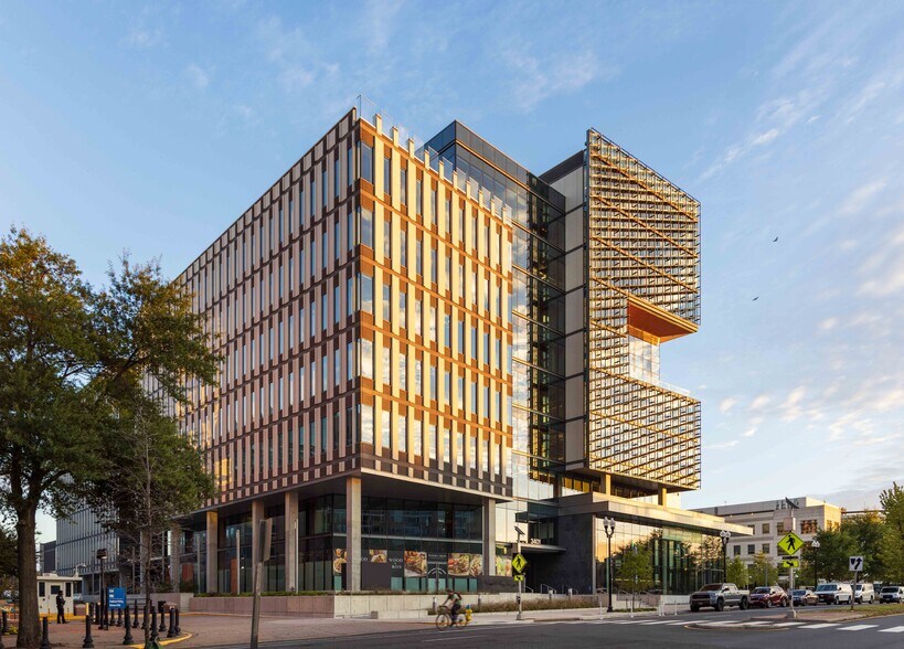 More Photos Of 3401 Fairfax Dr, Arlington Office For Lease