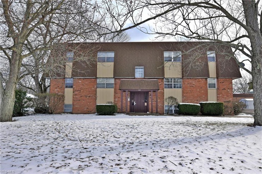 More Photos Of 203-205 Churchill Hubbard Rd, Youngstown Apartments For Sale