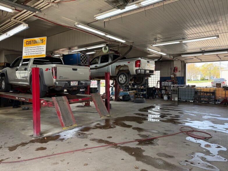 More Photos Of 530 N Main St, Brillion Industrial For Sale