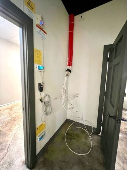 More Photos Of 8950 US-165, Sterlington Storefront For Sale