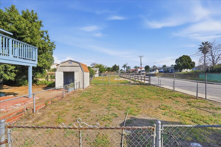More Photos Of 4266 Walnut Ave, Chino Specialty For Sale