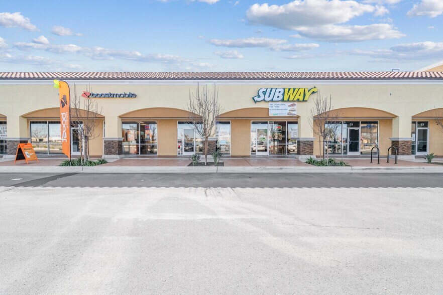 2303 S Union Ave, Bakersfield, CA 93307 For Lease