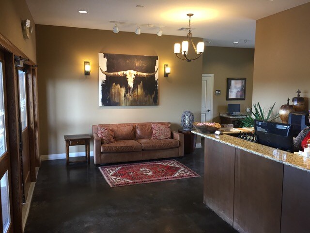 More Photos Of 301 W State Highway 72, Kenedy Hotel For Sale