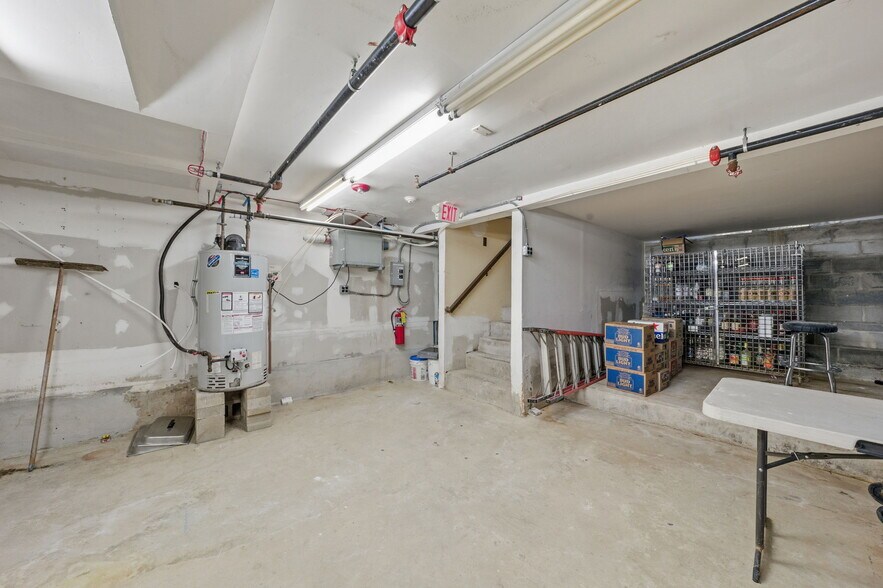 More Photos Of 238 Highway 34, Old Bridge Storefront Retail Residential For Sale