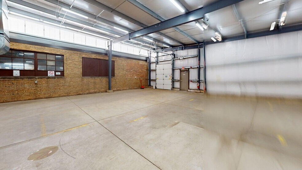 More Photos Of 1509 W Le Moyne St, Melrose Park Warehouse For Sale