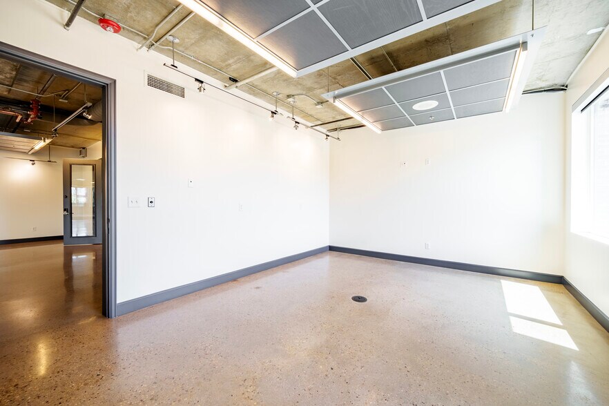 More Photos Of 3141 Walnut St, Denver Office Residential For Sale