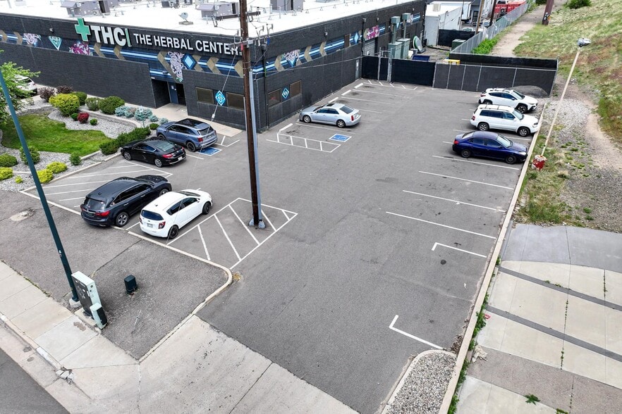 More Photos Of 12005 E 37th Ave, Denver Warehouse For Sale