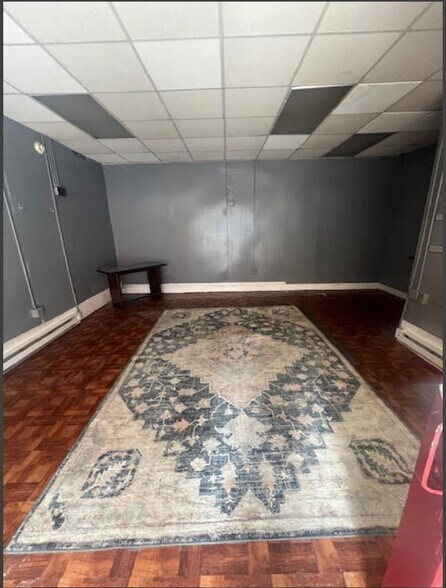 More Photos Of 112 New Castle St, Butler Storefront Retail Office For Lease