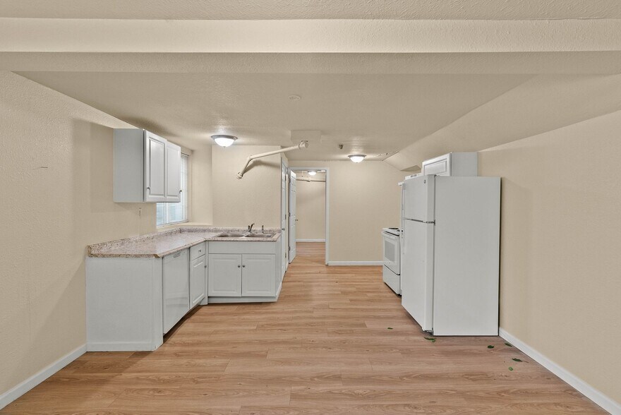 More Photos Of 903 S Adams St, Spokane Apartments For Sale