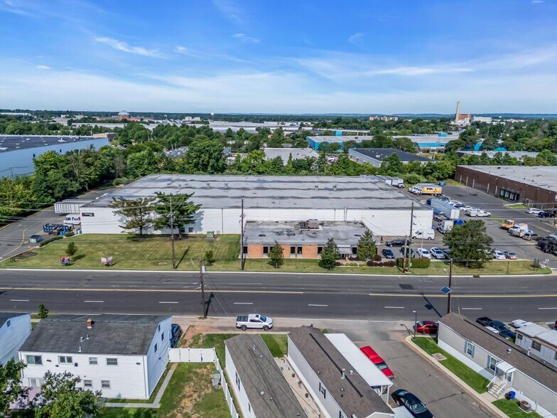 More Photos Of 449 Blair Rd, Avenel Warehouse For Lease