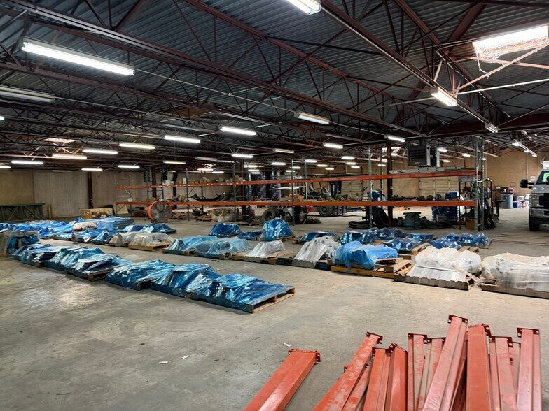 More Photos Of 5408 Interstate Dr, Shreveport Warehouse For Lease