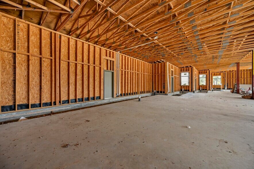 More Photos Of 1001 Travis Ranch Blvd, Forney Freestanding For Sale