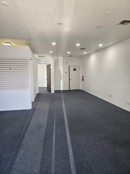 Primary Photo Of 3500 Oakdale Rd, Modesto Office Residential For Lease