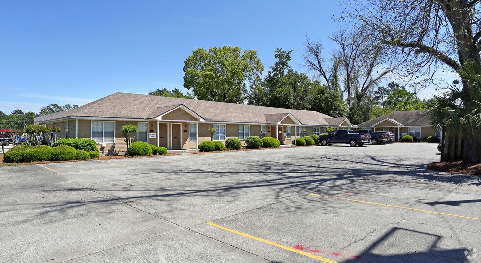Primary Photo Of 1205 Baytree Rd, Valdosta Medical For Lease