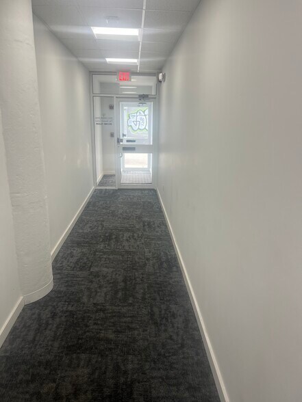 More Photos Of 6-18 Fordham Rd, Allston Manufacturing For Lease