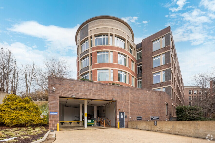 More Photos Of 2000 Duke St, Alexandria Office For Sale
