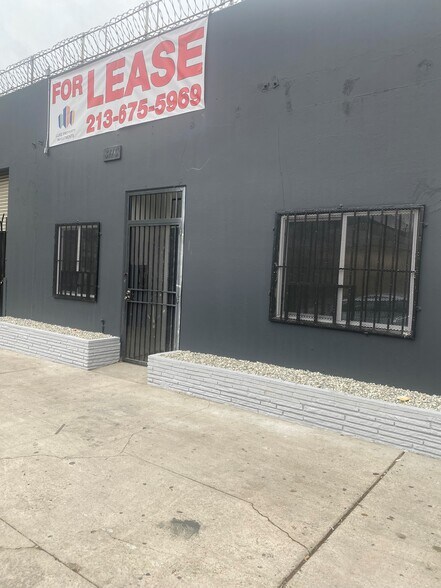 More Photos Of 3101-3115 S Broadway, Los Angeles Manufacturing For Lease
