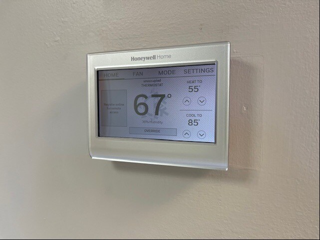 More Photos Of 513R Raritan Ave, Highland Park Office Residential For Lease