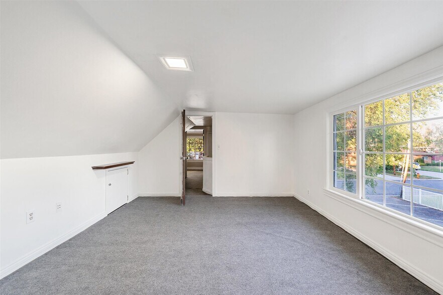 More Photos Of 1106 E 4500 S, Millcreek Office Residential For Sale