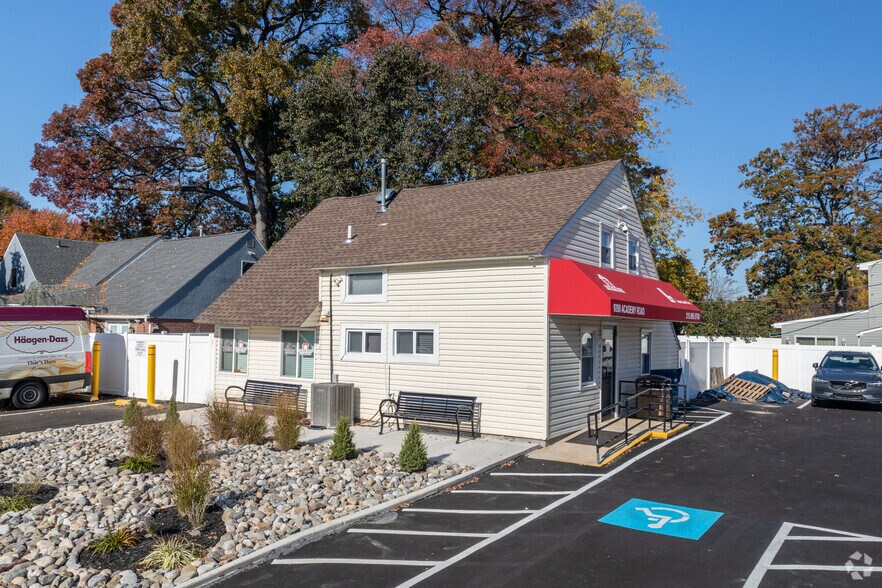 More Photos Of 9200 Academy Rd, Philadelphia Office Residential For Lease