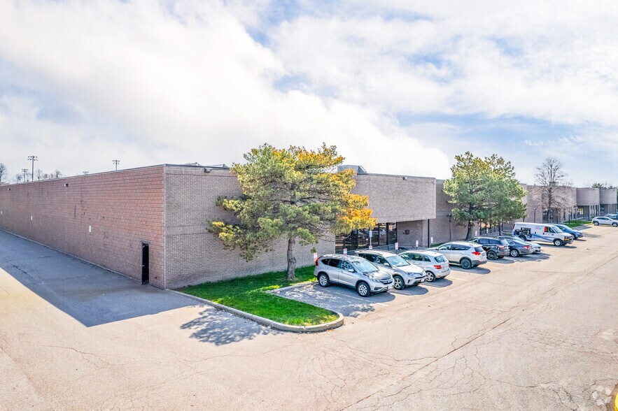 More Photos Of 140 McLevin Ave, Toronto Warehouse For Lease
