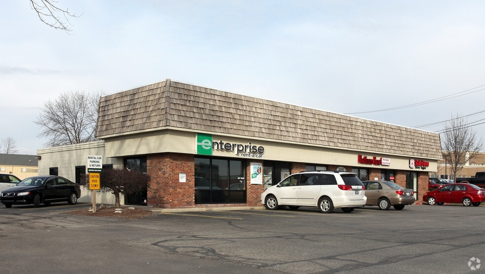 More Photos Of 9830 N Michigan Rd, Carmel Unknown For Lease