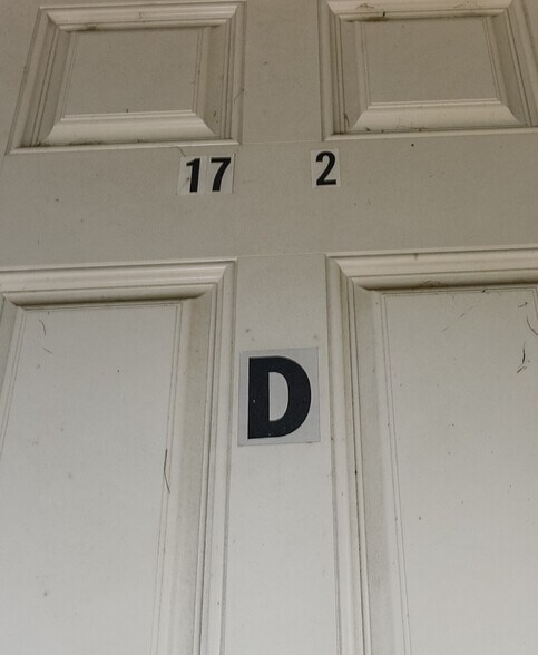 More Photos Of 15 Sollers Point Rd, Dundalk Multifamily For Sale