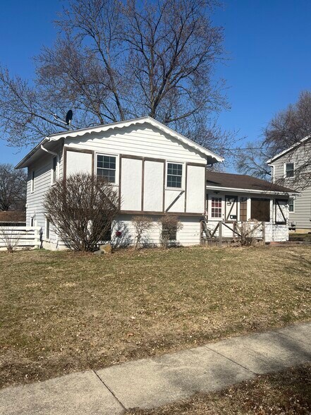 More Photos Of 1231 15th St, Des Moines Apartments For Sale