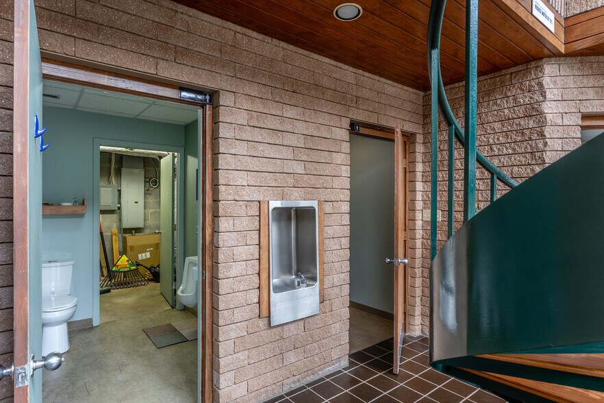 More Photos Of 850 W Morgan St, Raleigh Loft Creative Space For Sale