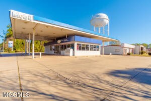 Primary Photo Of 3600 Gautier Vancleave Rd, Gautier Auto Repair For Sale