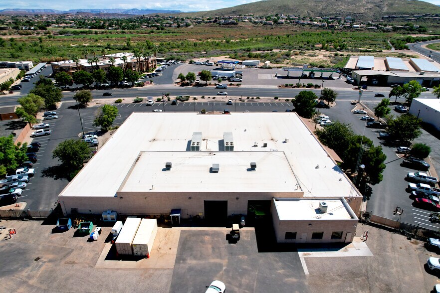 More Photos Of 345 E Riverside Dr, Saint George Light Distribution For Lease