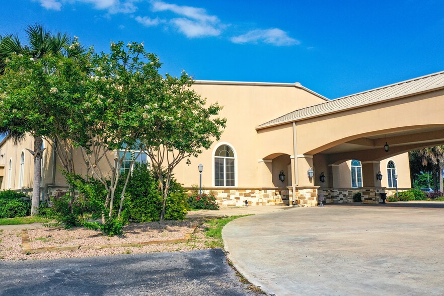 More Photos Of 12116 Nursery Dr, Victoria Lodge Meeting Hall For Sale