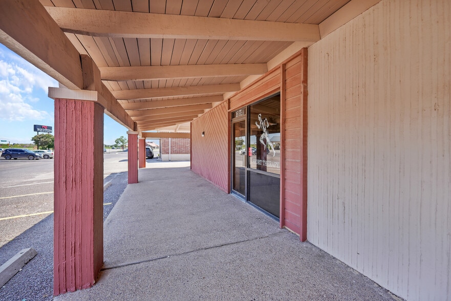 More Photos Of 2651 John Ben Shepperd Pky, Odessa Office For Sale