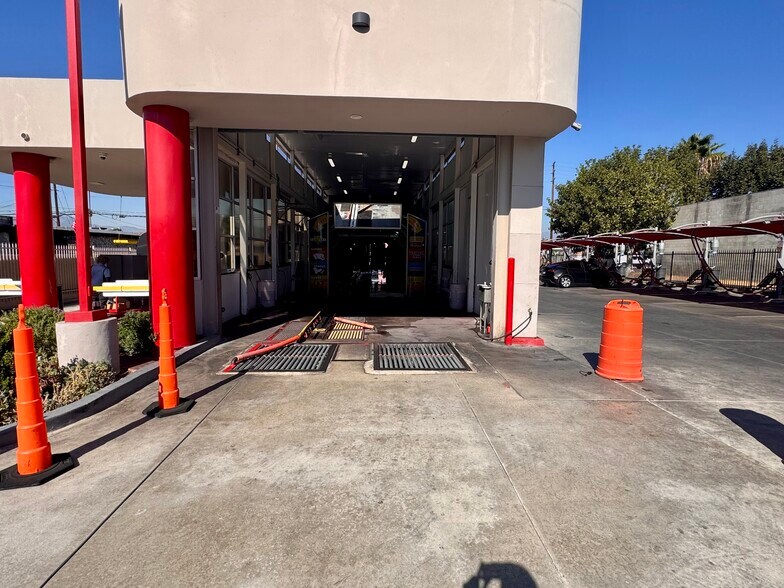 More Photos Of 15734 E Gale Ave, Hacienda Heights Carwash For Sale