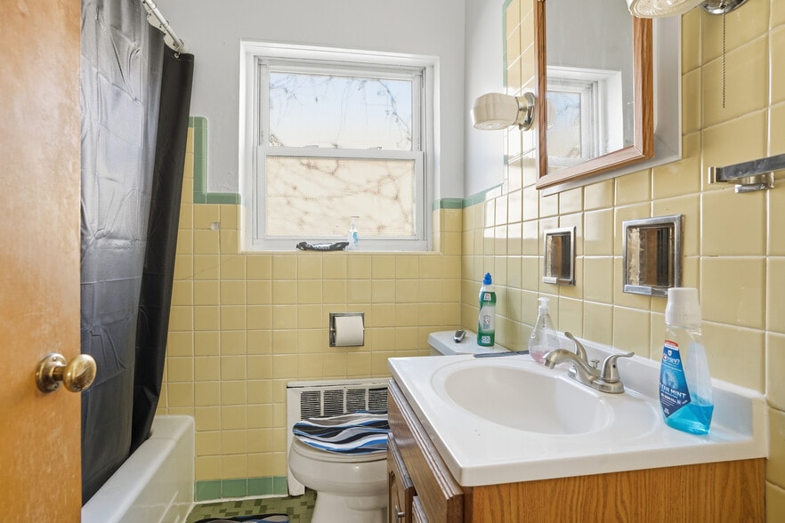 More Photos Of 10835 S Western Ave, Chicago Apartments For Sale