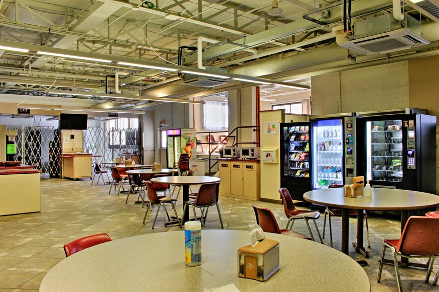 More Photos Of 150 Congress St, Keene Industrial For Sale