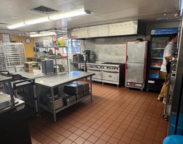 More Photos Of 2932 N 14th St, Phoenix Assisted Living For Sale