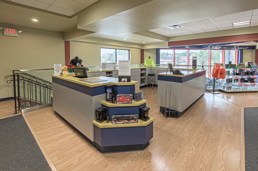 More Photos Of 219 E White Horse Pike, Galloway Health Club For Sale